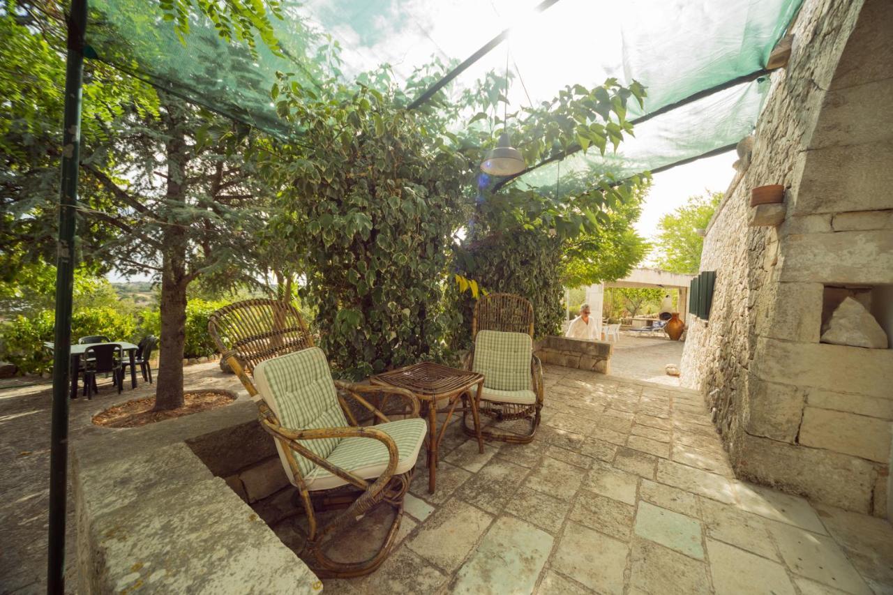 Trulli Girasoli E Viole Cocolicchio Exterior foto