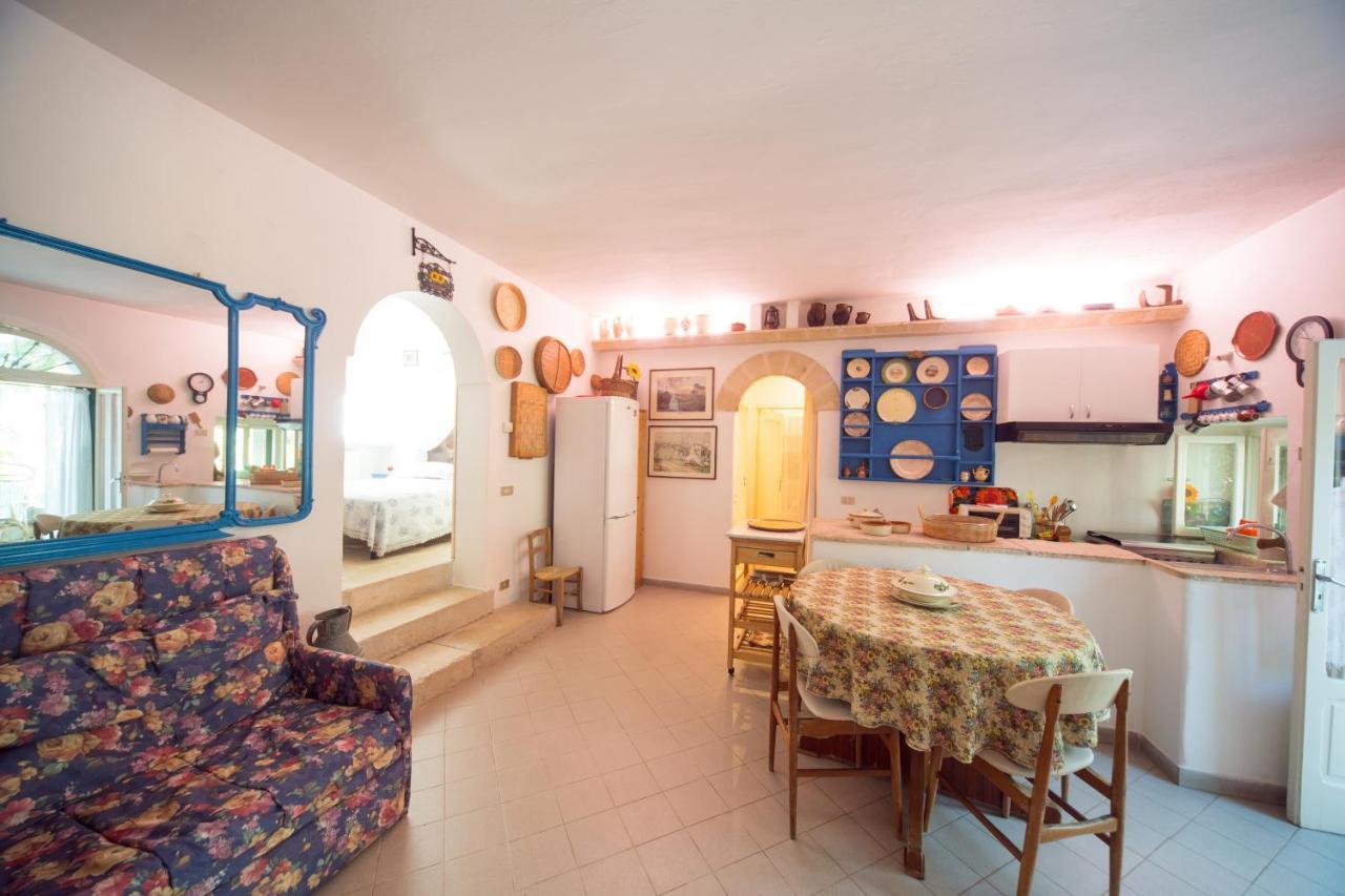 Trulli Girasoli E Viole Cocolicchio Habitación foto