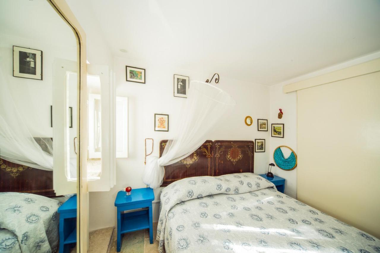Trulli Girasoli E Viole Cocolicchio Habitación foto