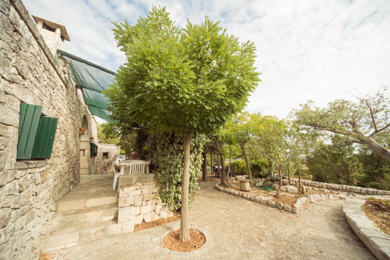 Trulli Girasoli E Viole Cocolicchio Exterior foto